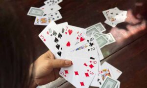 Cách xử lý khi cầm nhiều quân 2 trong tay